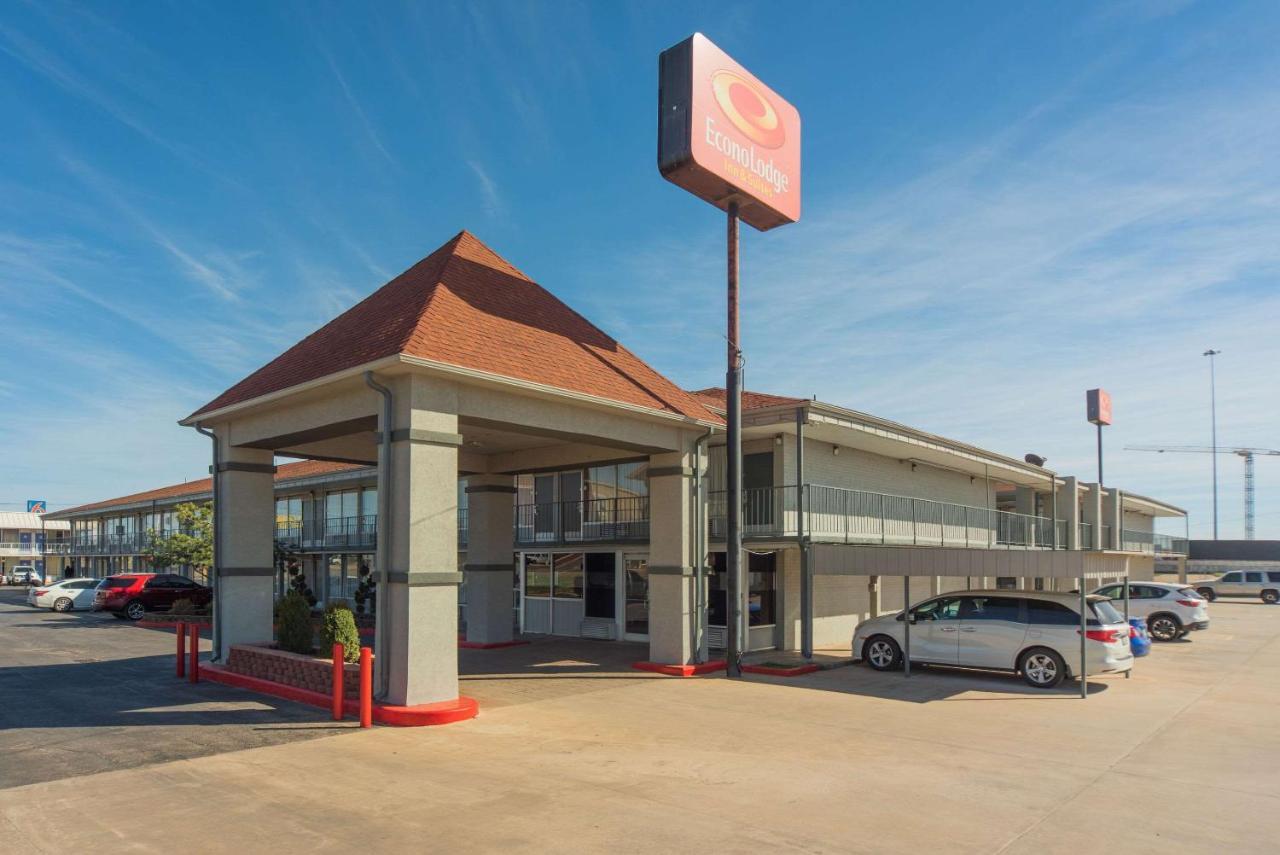 Econo Lodge Inn & Suites Near Bricktown Оклахома-Сити Экстерьер фото